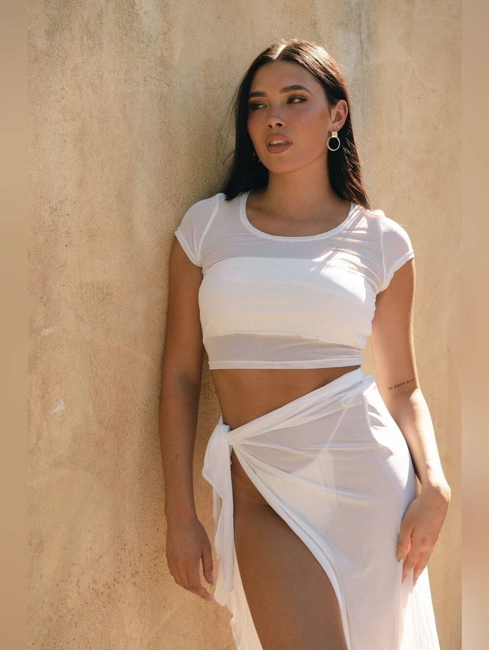 Londre White Mesh Crop Top
